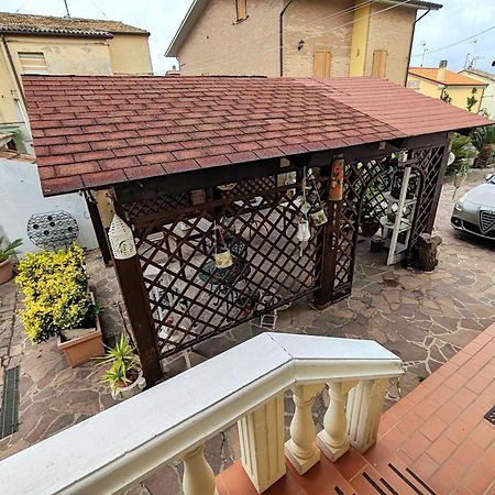 B&B A Casa Di Mael San Costanzo エクステリア 写真