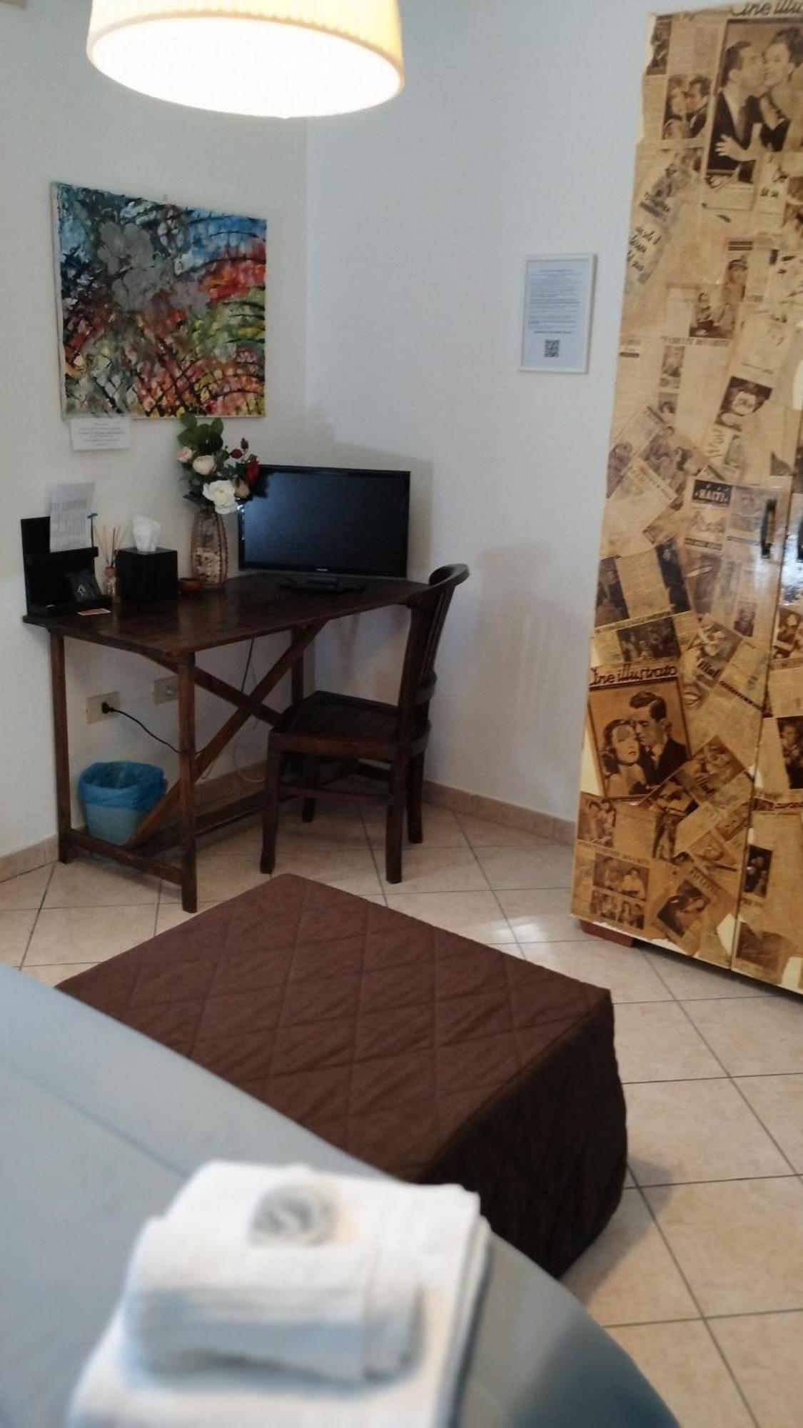 B&B A Casa Di Mael San Costanzo エクステリア 写真