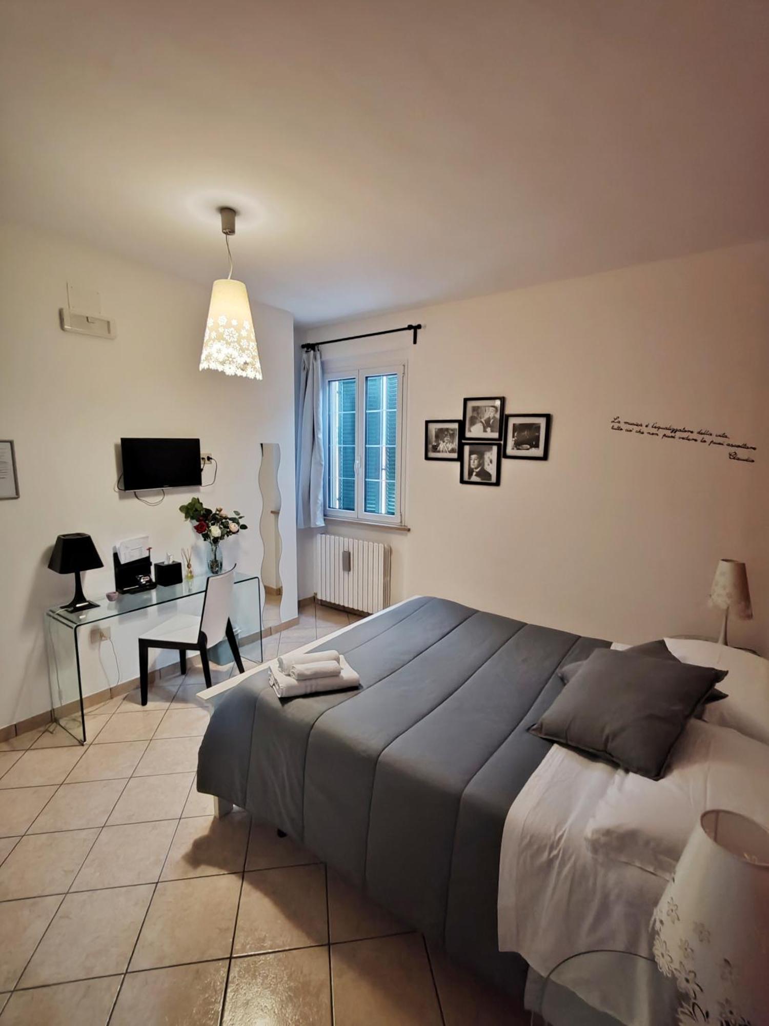 B&B A Casa Di Mael San Costanzo エクステリア 写真
